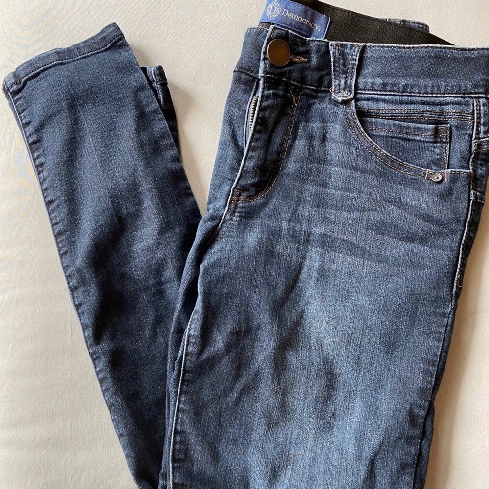 democracy jeans size 8